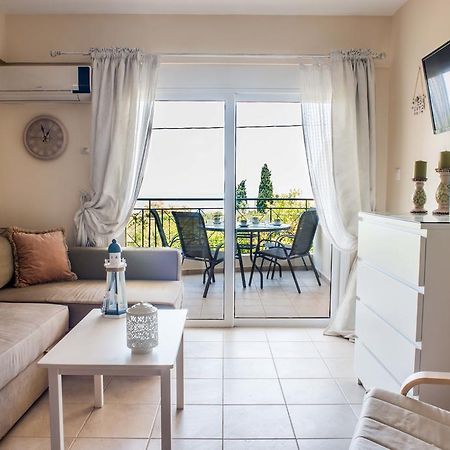 Lovely Apartment Next To The Sea Lygia Korinthias Ligia  Extérieur photo